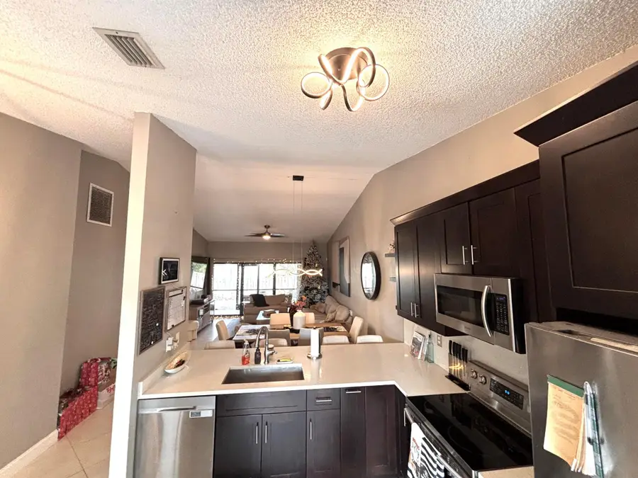 1005 NW 53rd St Street, Deerfield Beach, FL 33064 - Image #3