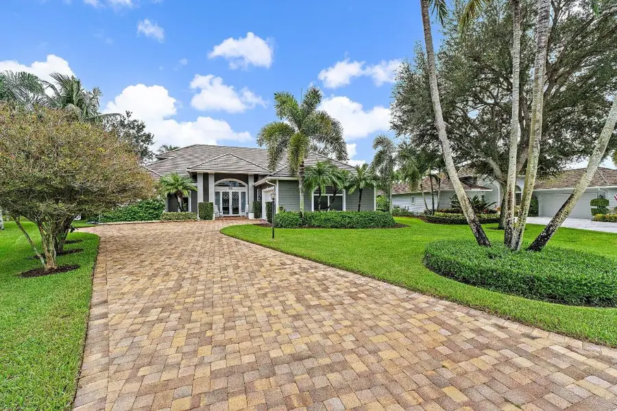 18647 SE Lakeside Way, Jupiter, FL 33469 - Image #2