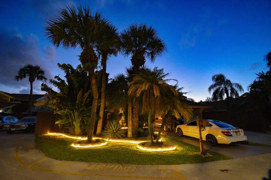 7504 Sierra Drive E, Boca Raton, FL 33433 - Image #3