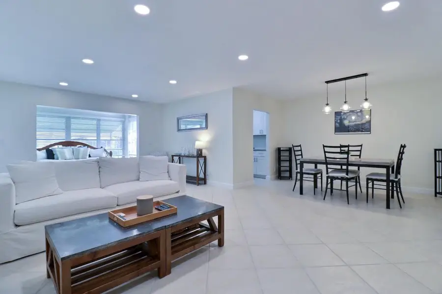 1330 High Point Place N #C, Delray Beach, FL 33445 - Image #3