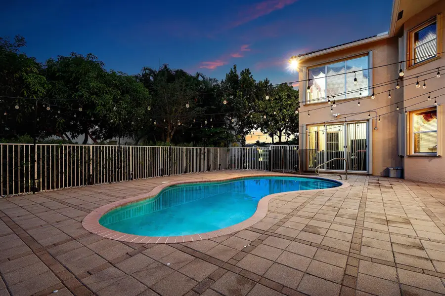 9915 Via Bernini, Lake Worth, FL 33467 - Image #3