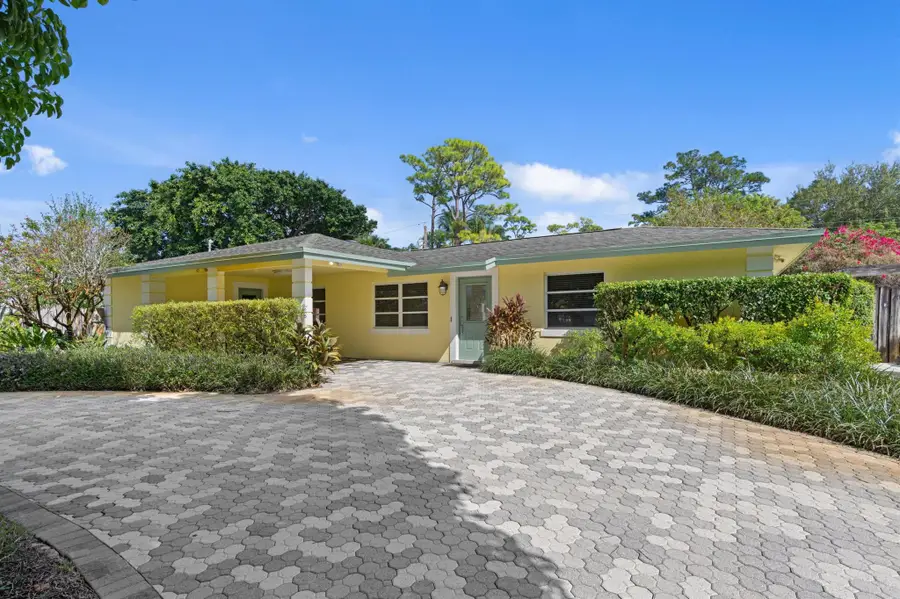 1192 Pineway Drive, Haverhill, FL 33417 - Image #2