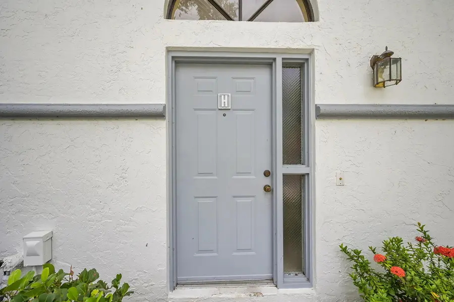 5379 Verona Dr #H - Corner, Boynton Beach, FL 33437 - Image #2