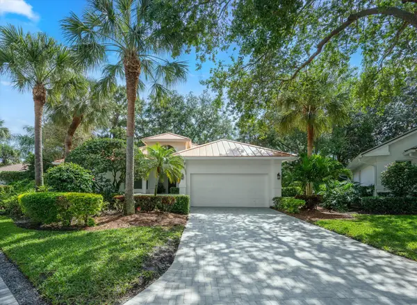 106 Toteka Circle, Jupiter, FL 33458