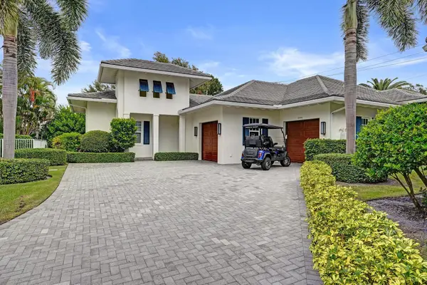 2590 Estates Drive, North Palm Beach, FL 33410