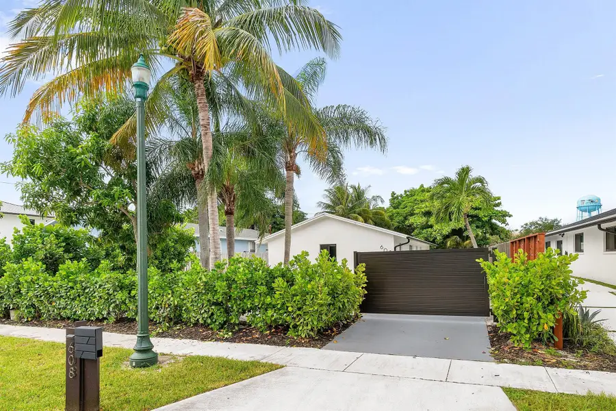 608 SE 2nd Avenue, Delray Beach, FL 33483 - Image #2