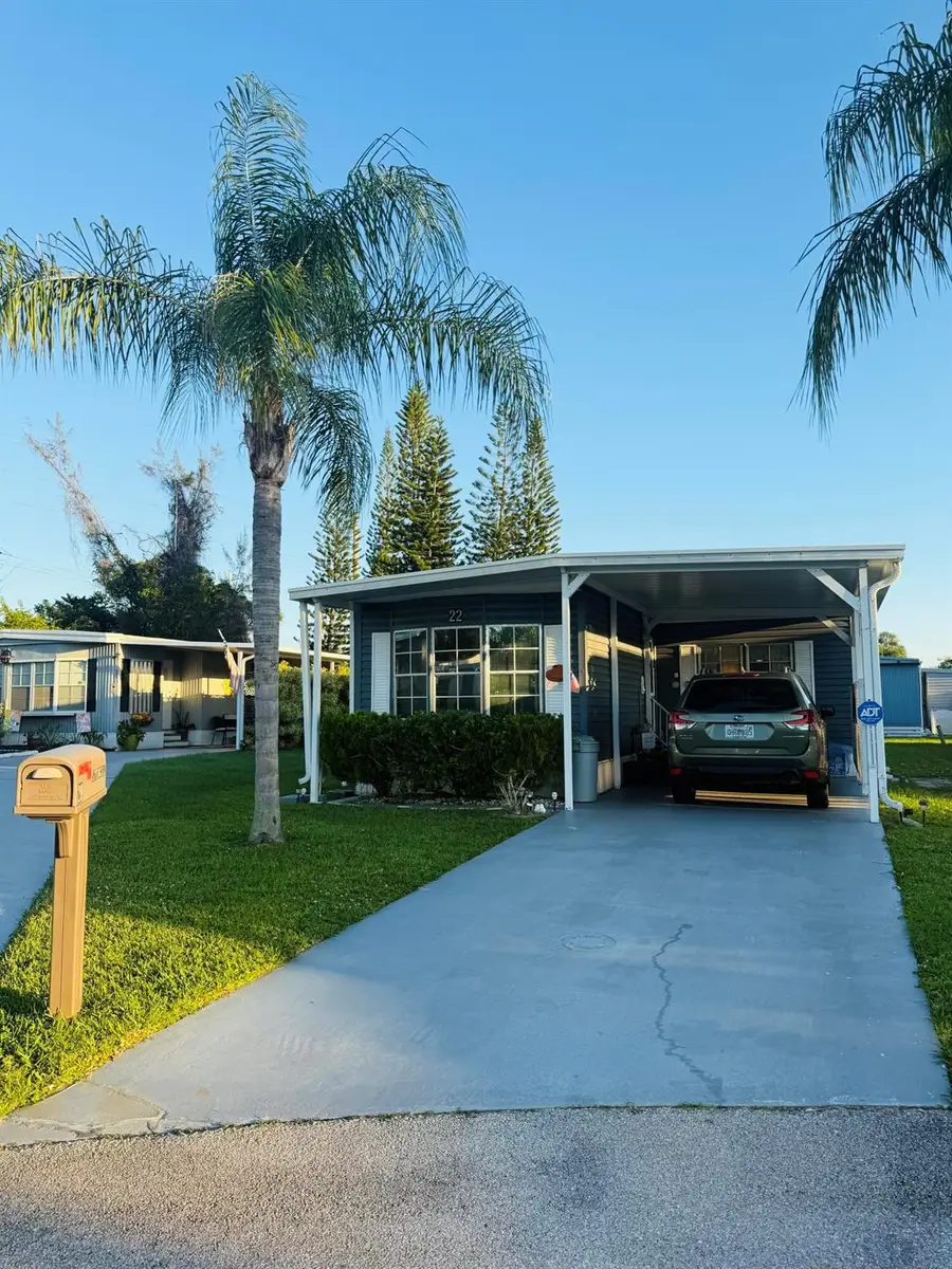 22 Cozumel Lane, Port Saint Lucie, FL 34952 - Image #2