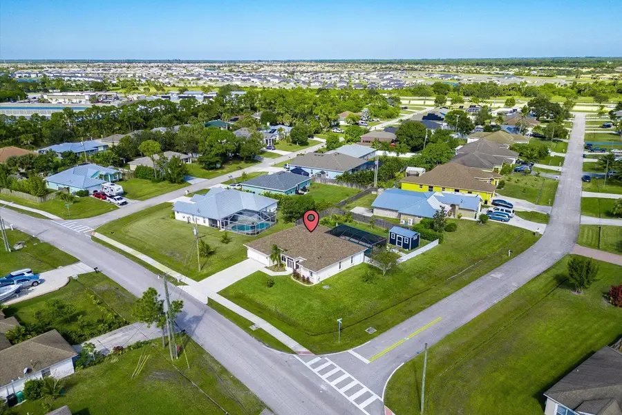 2661 SW Fairgreen Road, Port Saint Lucie, FL 34987 - Image #3