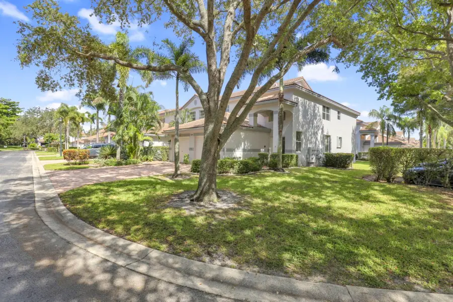7911 Laina Lane #4, Boynton Beach, FL 33437 - Image #2