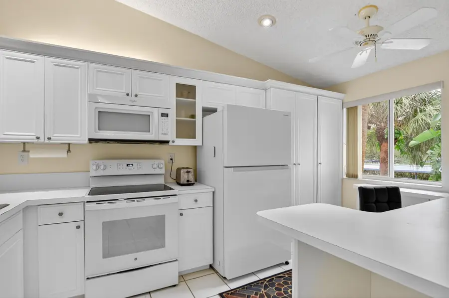 380 NW 67th Street #207, Boca Raton, FL 33487 - Image #2