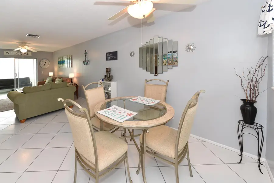 2182 NE 1st Way #203, Boynton Beach, FL 33435 - Image #3