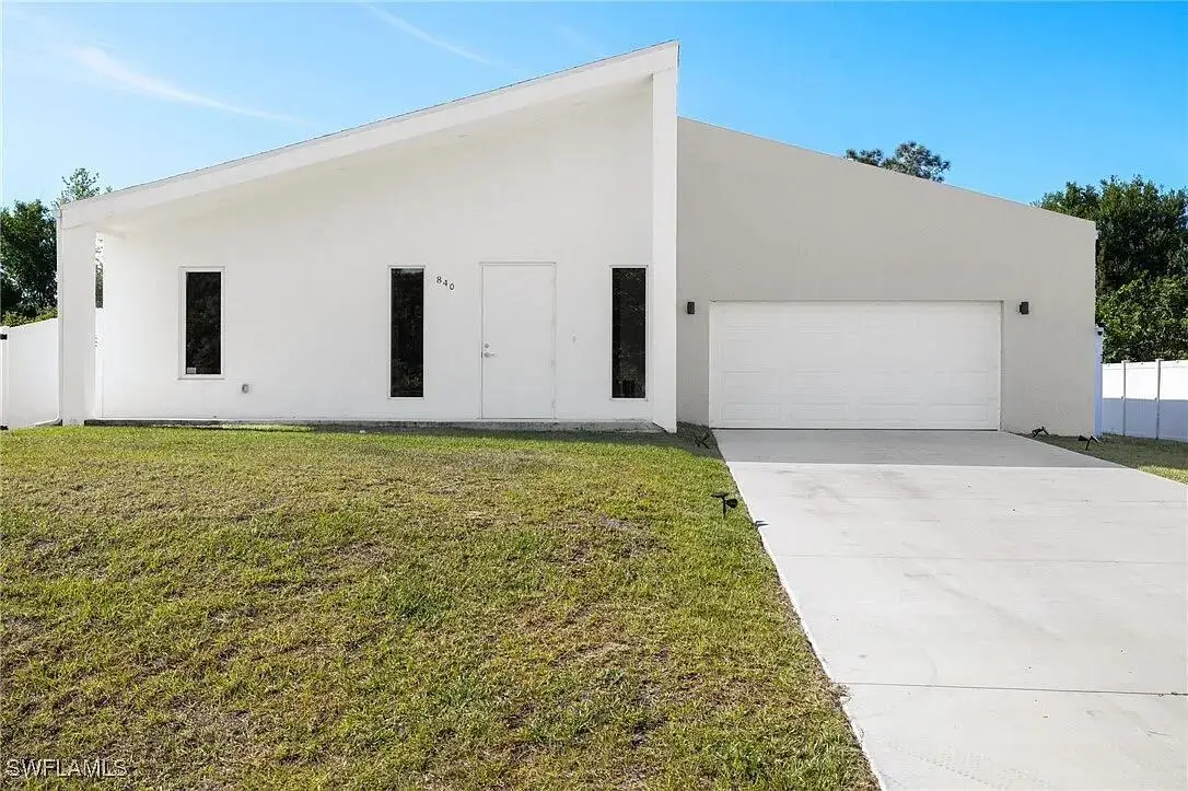 840 Carpenter Street E, Lehigh Acres, FL 33974 - Image #1