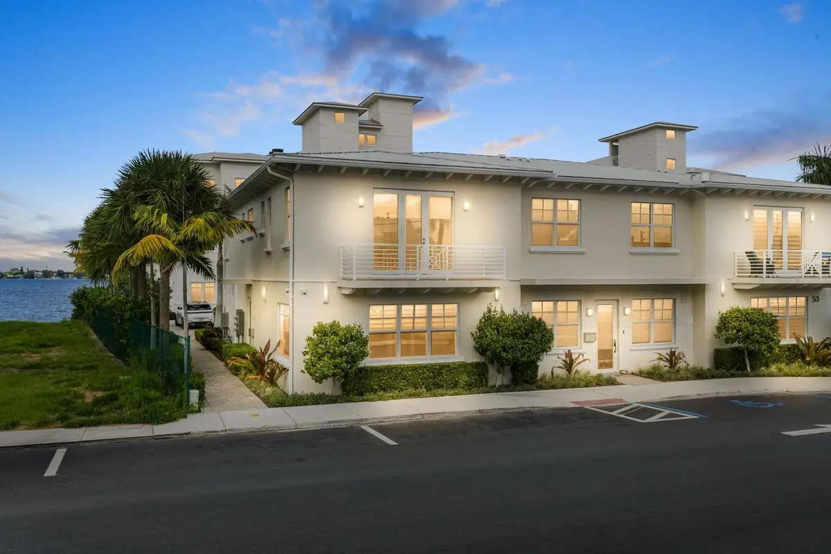 53 SE Seminole Street #A, Stuart, FL 34994 - Image #1