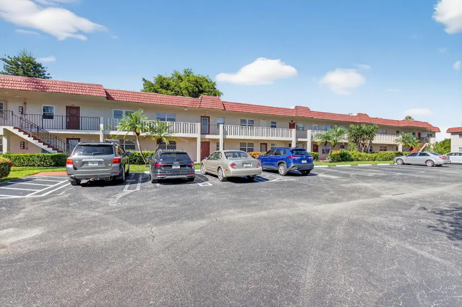 20 Abbey Lane #103, Delray Beach, FL 33446 - Image #2