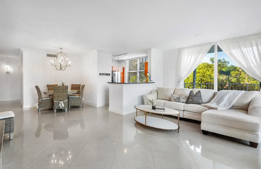 700 E Boynton Beach Boulevard #202, Boynton Beach, FL 33435 - Image #3