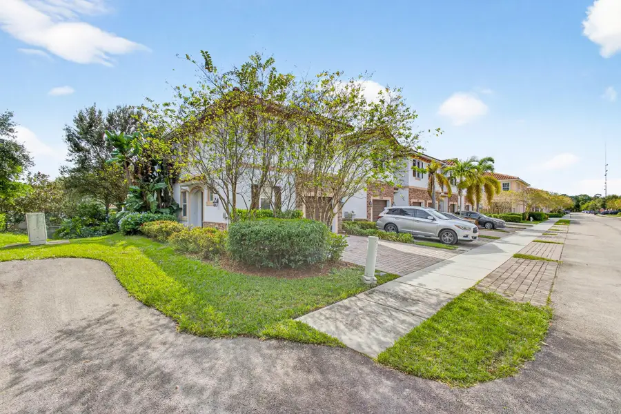 5018 Ellery Ter, West Palm Beach, FL 33417 - Image #3