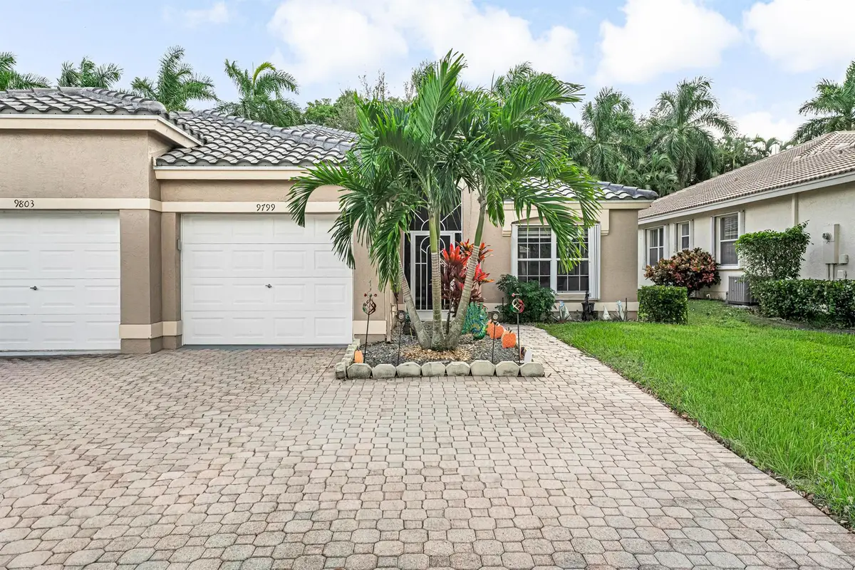 9799 Crescent View Drive S, Boynton Beach, FL 33437 - Image #1