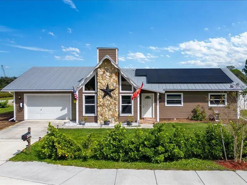 1297 SE Floresta Drive, Port Saint Lucie, FL 34983 - Image #1