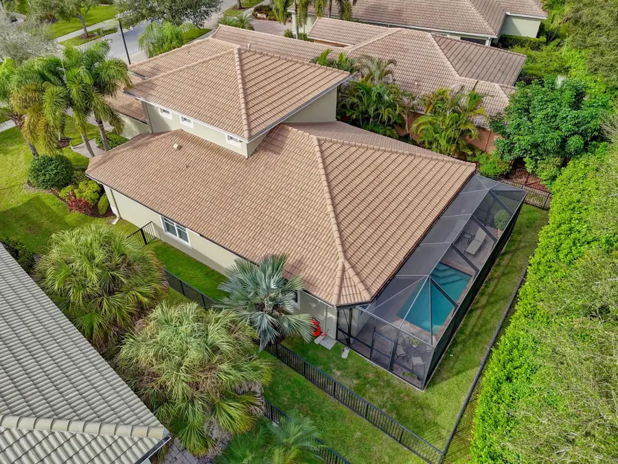 12081 Aviles Circle, Palm Beach Gardens, FL 33418 - Image #2