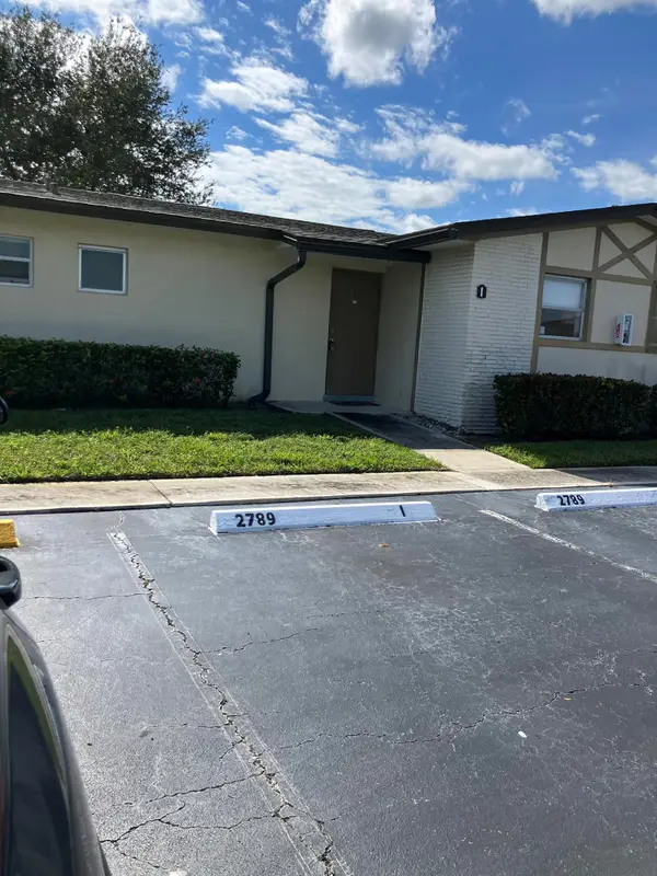 2789 Ashley Drive W #I, West Palm Beach, FL 33415