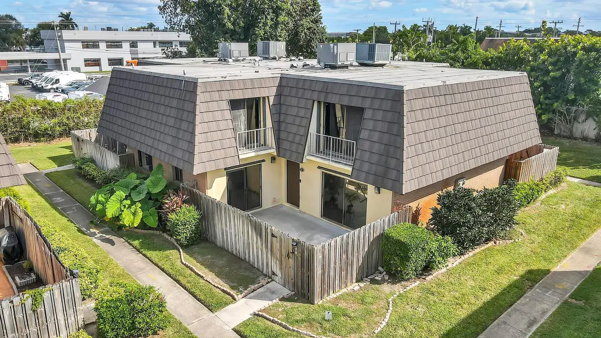 4585 Cherry Road, West Palm Beach, FL 33417 - Image #1