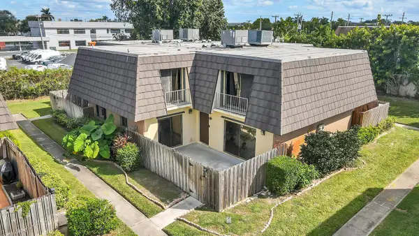 4585 Cherry Road, West Palm Beach, FL 33417