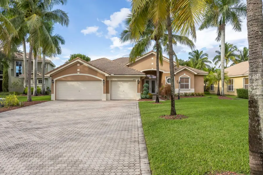 6948 NW 110th Lane, Parkland, FL 33076 - Image #2
