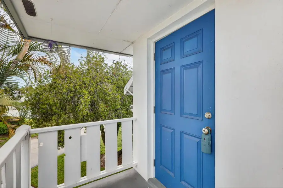 2929 SE Ocean Boulevard #J10, Stuart, FL 34996 - Image #3