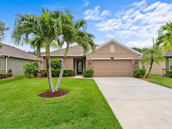 8061 Westfield Circle, Vero Beach, FL 32966