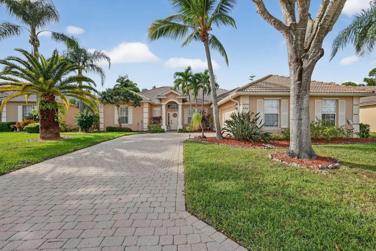 424 NW Dover Court, Port Saint Lucie, FL 34983 - Image #1