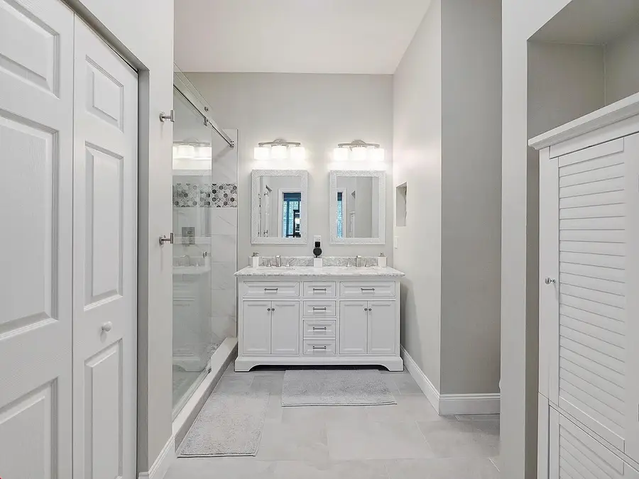 4991 Bonsai Circle #105, Palm Beach Gardens, FL 33418 - Image #2