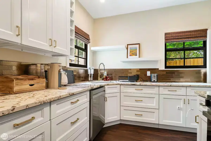 828 35th Street, West Palm Beach, FL 33407 - Image #3