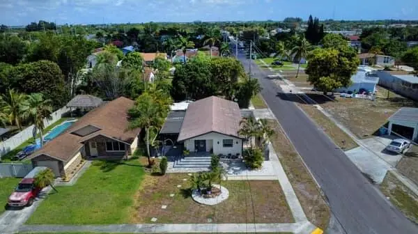 701 SW 1st Avenue, Boynton Beach, FL 33426 - Image #2