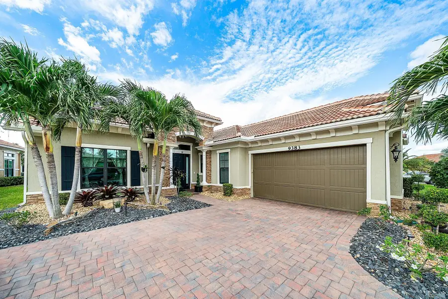 9383 Cantal Circle E, Parkland, FL 33076 - Image #3
