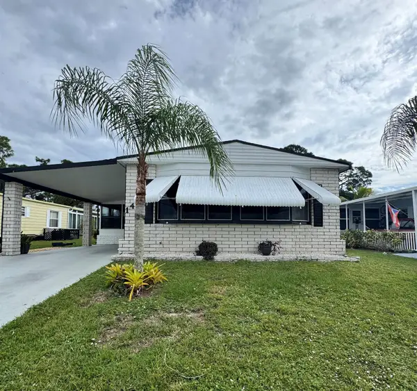 141 Calle De Lagos, Fort Pierce, FL 34951