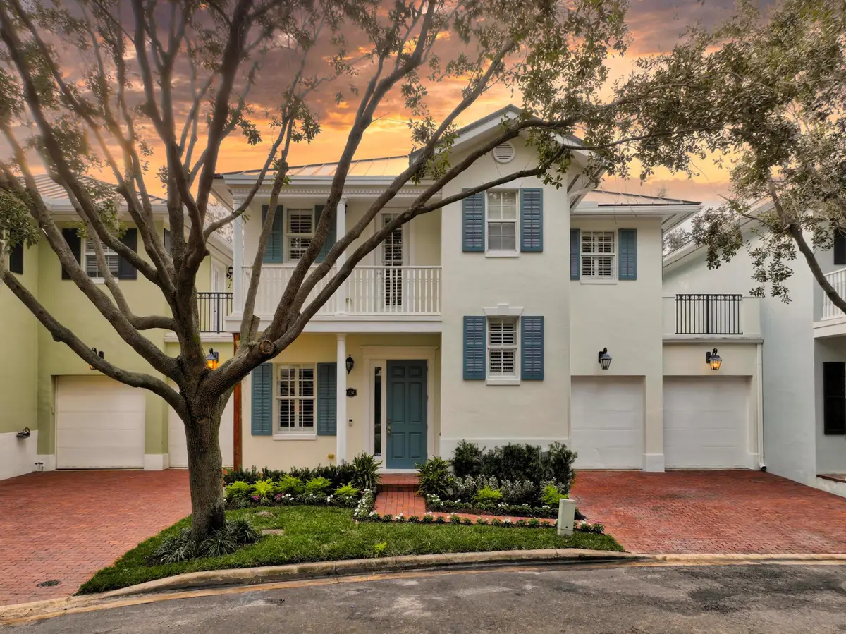 1030 W Heritage Club Circle, Delray Beach, FL 33483 - Image #1