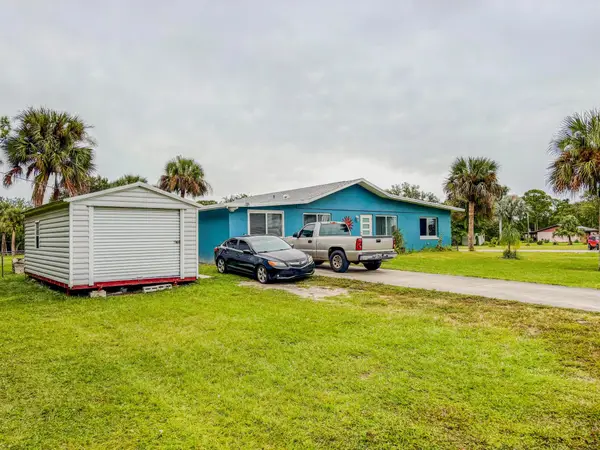 5140 65th Street, Vero Beach, FL 32967