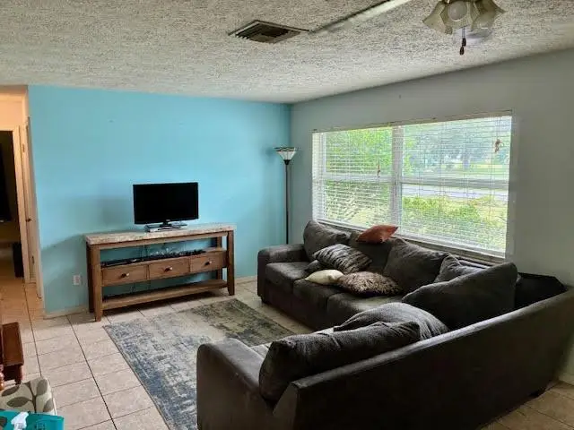 2351 SW Chestnut Lane, Port Saint Lucie, FL 34953 - Image #3