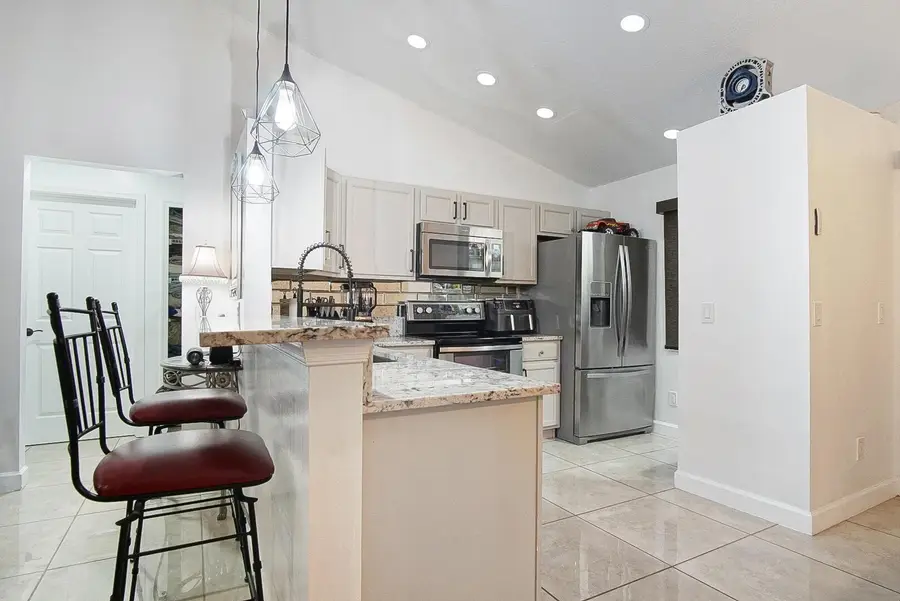 1682 SW Lofgren Avenue, Port Saint Lucie, FL 34953 - Image #2