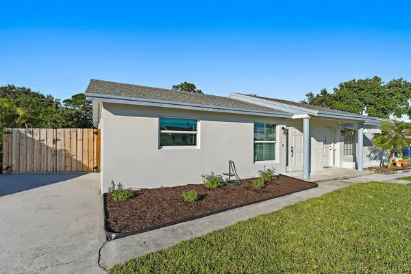 1015 Riverwood Lane, Jupiter, FL 33458