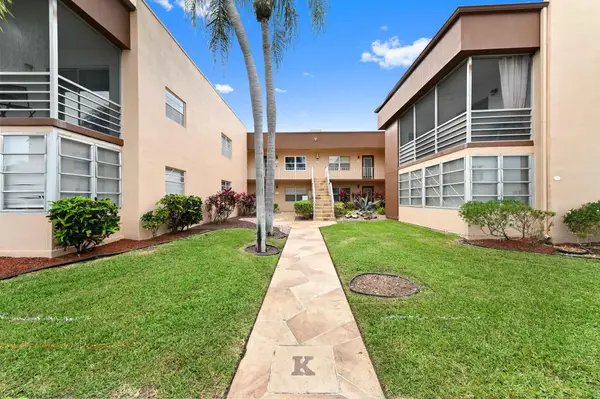 490 Burgundy K, Delray Beach, FL 33484