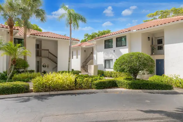 50 Pelican Pointe Drive #204, Delray Beach, FL 33483