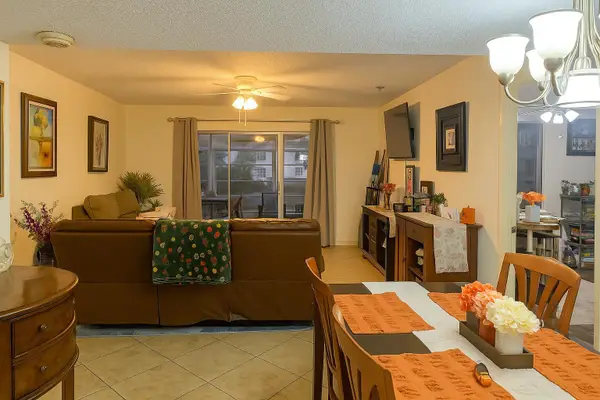 719 Lori Dr #204, Palm Springs, FL 33461