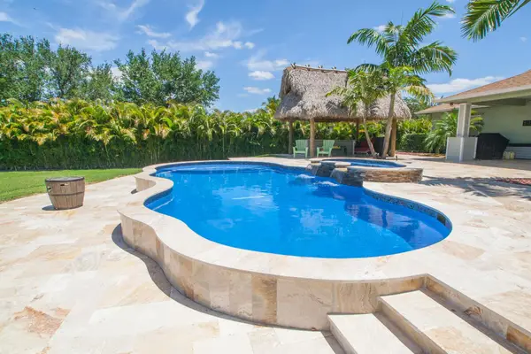 14641 SW 16th Street, Davie, FL 33325