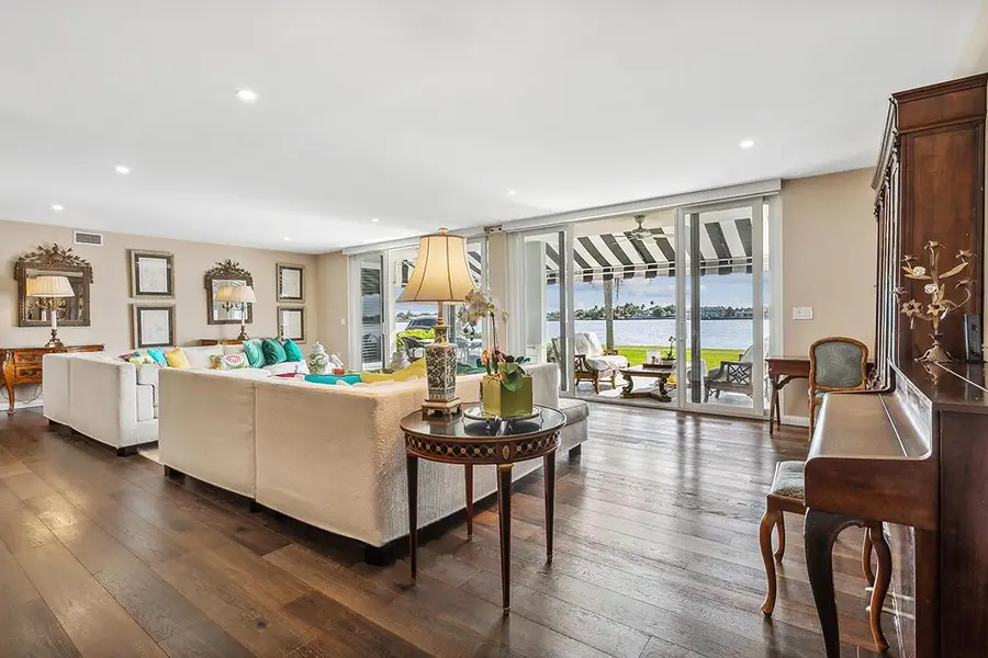 2160 Ibis Isle Road #1, Palm Beach, FL 33480 - Image #3