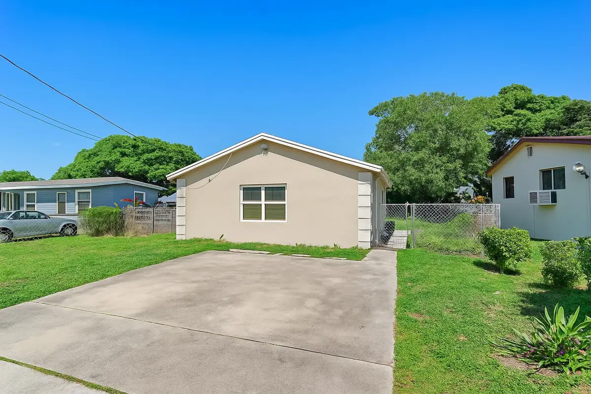 1340 W 35th Street, Riviera Beach, FL 33404 - Image #1