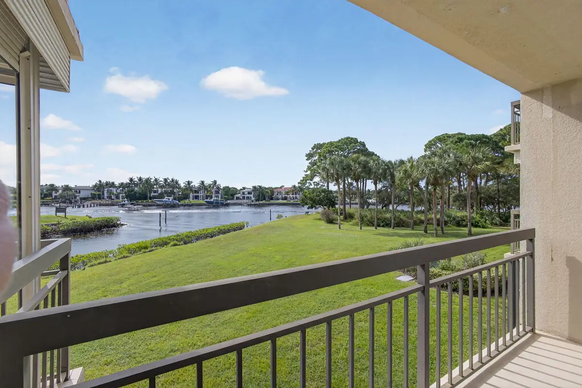 2201 Marina Isle Way #202, Jupiter, FL 33477 - Image #1