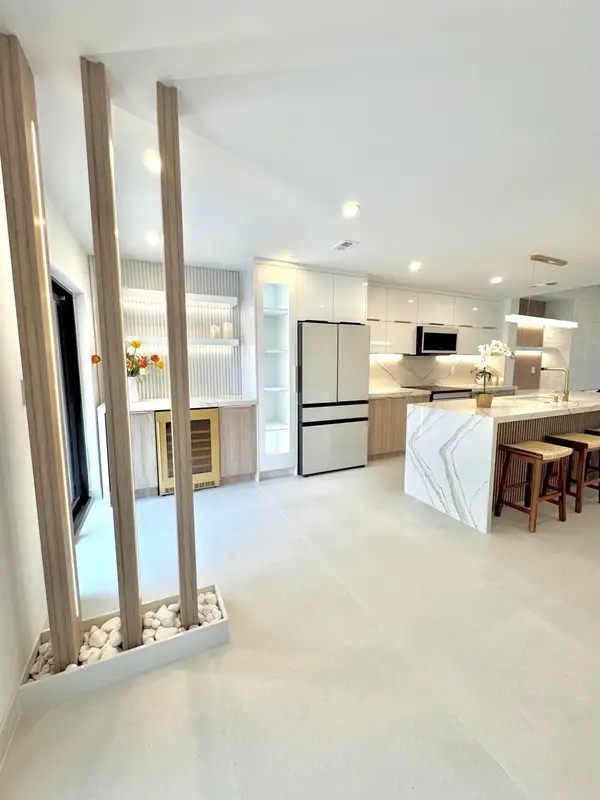 21583 Guadalajara Avenue, Boca Raton, FL 33433