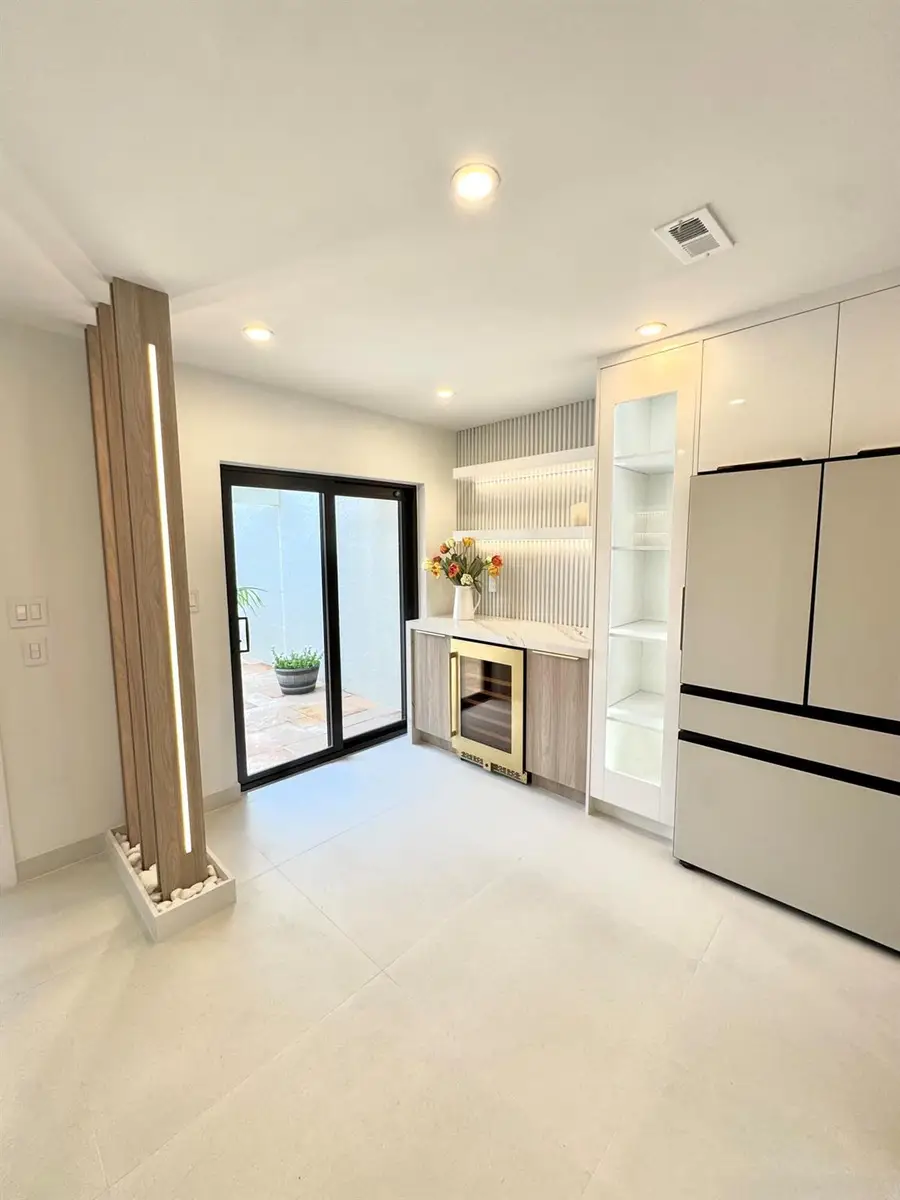 21583 Guadalajara Avenue, Boca Raton, FL 33433 - Image #2