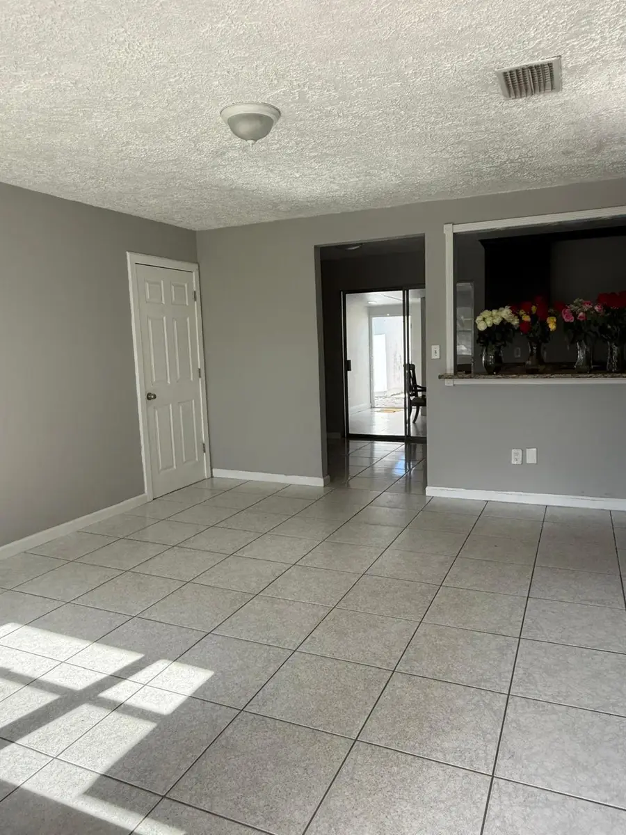 4375 Brentwood Court, West Palm Beach, FL 33406 - Image #3